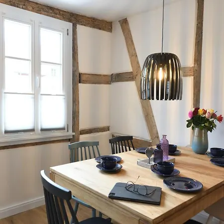 Apartment Schiefe Haus- 