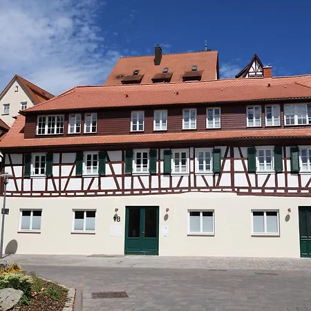 Schiefe Haus- 